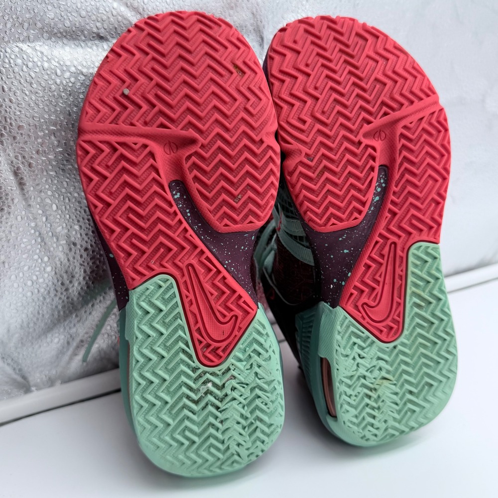 Nike LeBron Witness 7 GS Dark Beetroot Crimson FB8976-600 Size 4Y Womens 5.5 - Picture 10 of 10